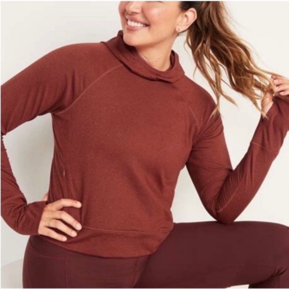 Old Navy Active Hoodie Sweatshirt